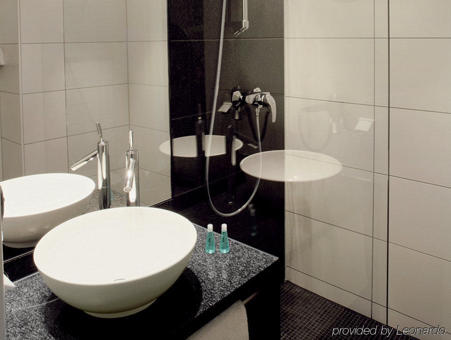 Motel One Stuttgart-Mitte 部屋 写真